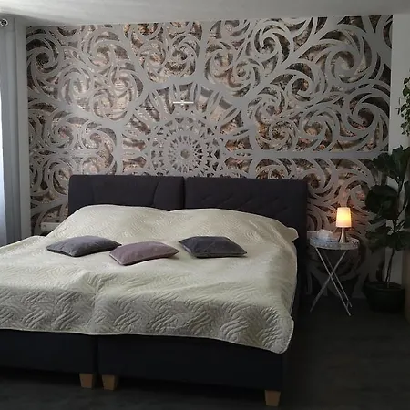 Moderne Ferienwohnung Baerenstein 2 Erw 1 Kleinkind Lägenhet *