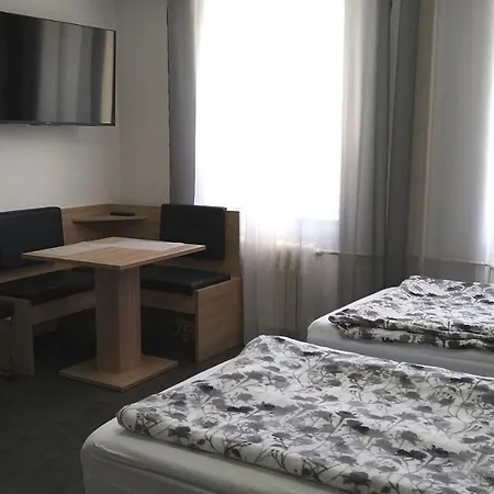 Moderne Ferienwohnung Baerenstein 2 Erw 1 Kleinkind
